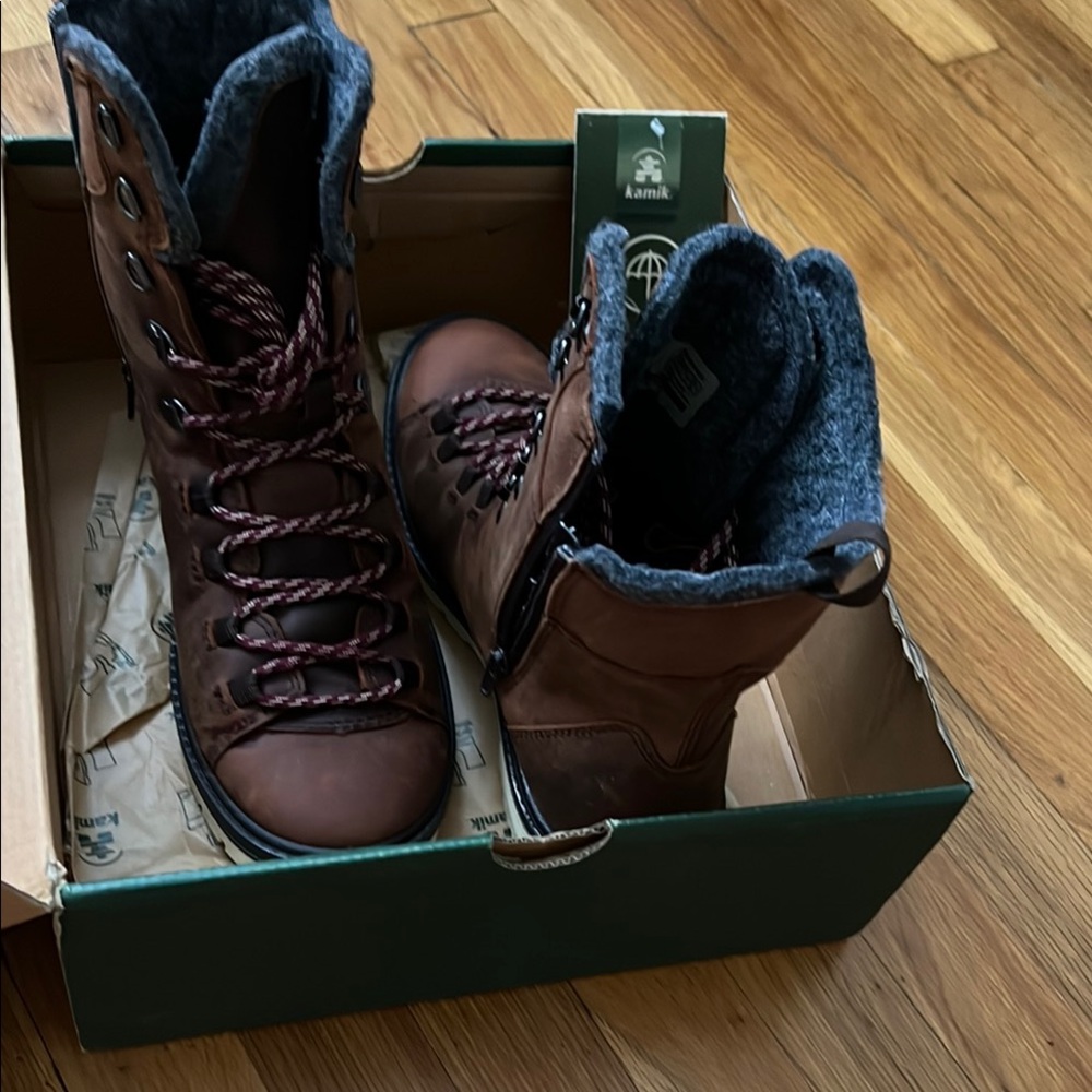 Kamik Dark Brown Boots with Soft Gray Interior